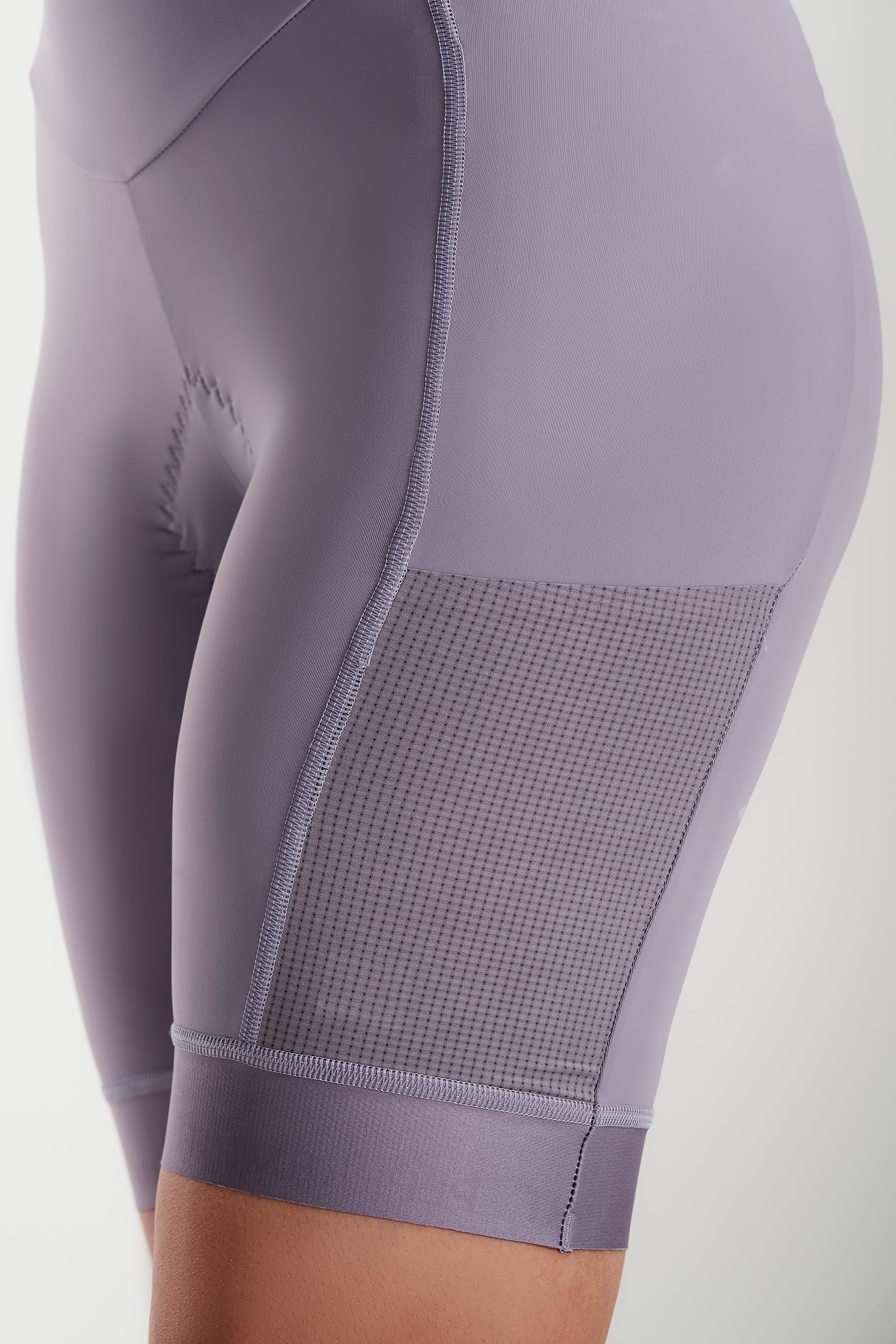 Signature Cargo Short