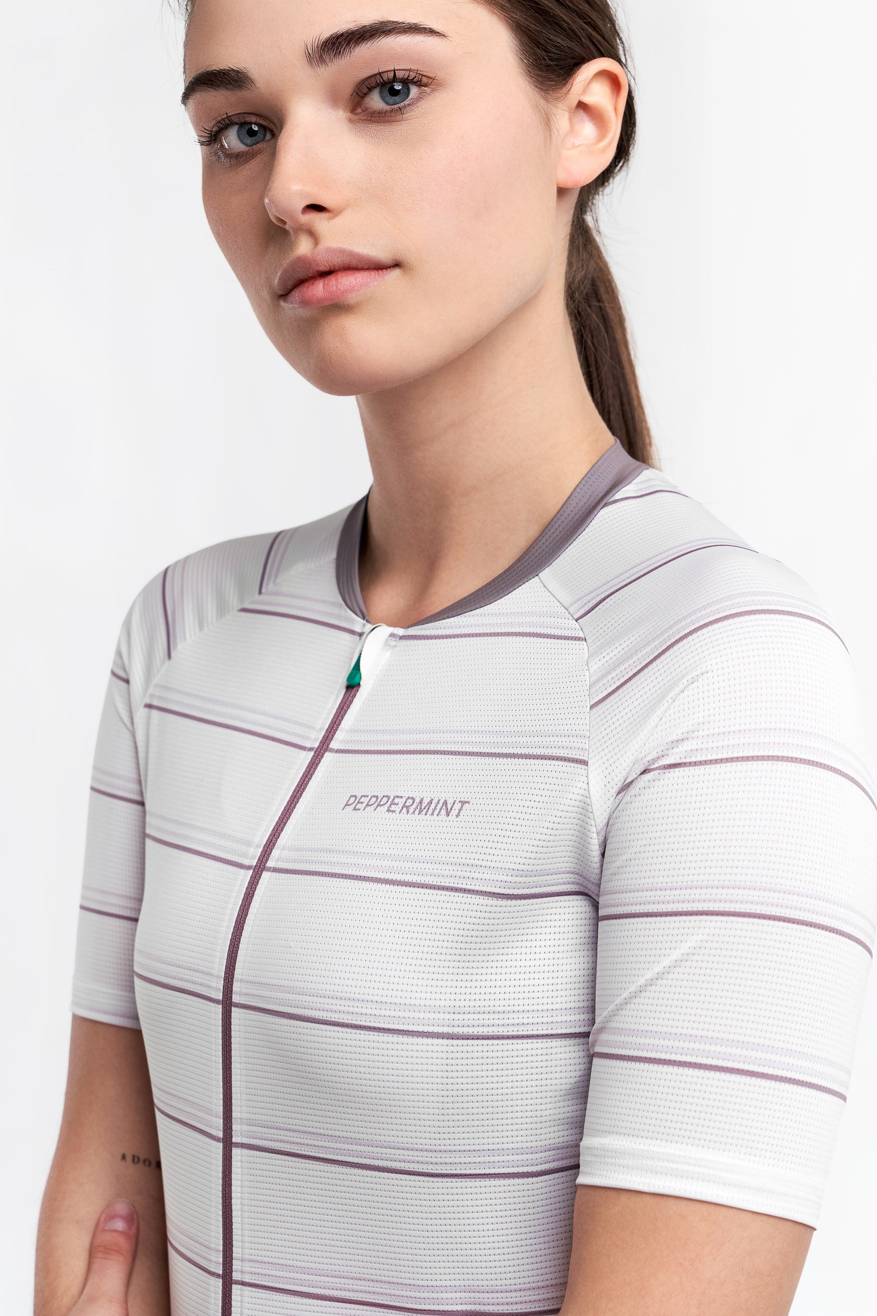 Signature Lightweight Jersey