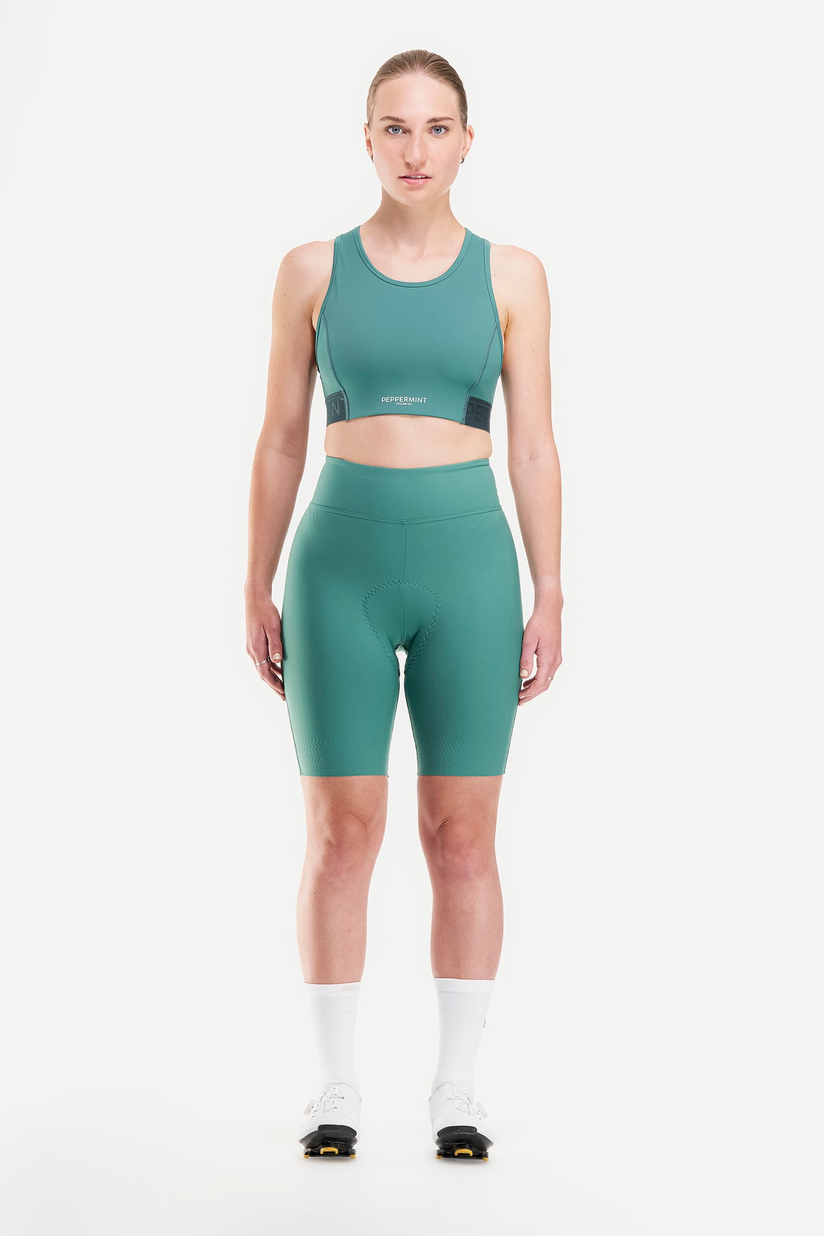 Signature Short